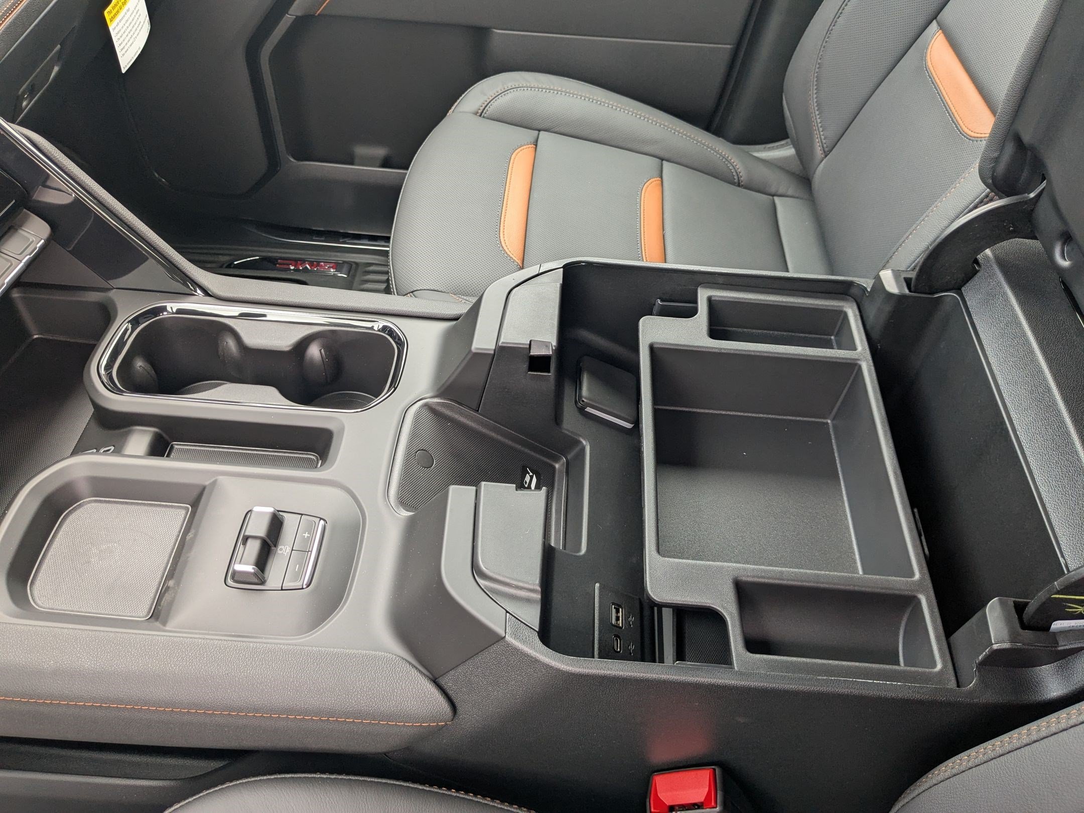 2026 GMC Sierra 3500HD AT4 - Photo 21