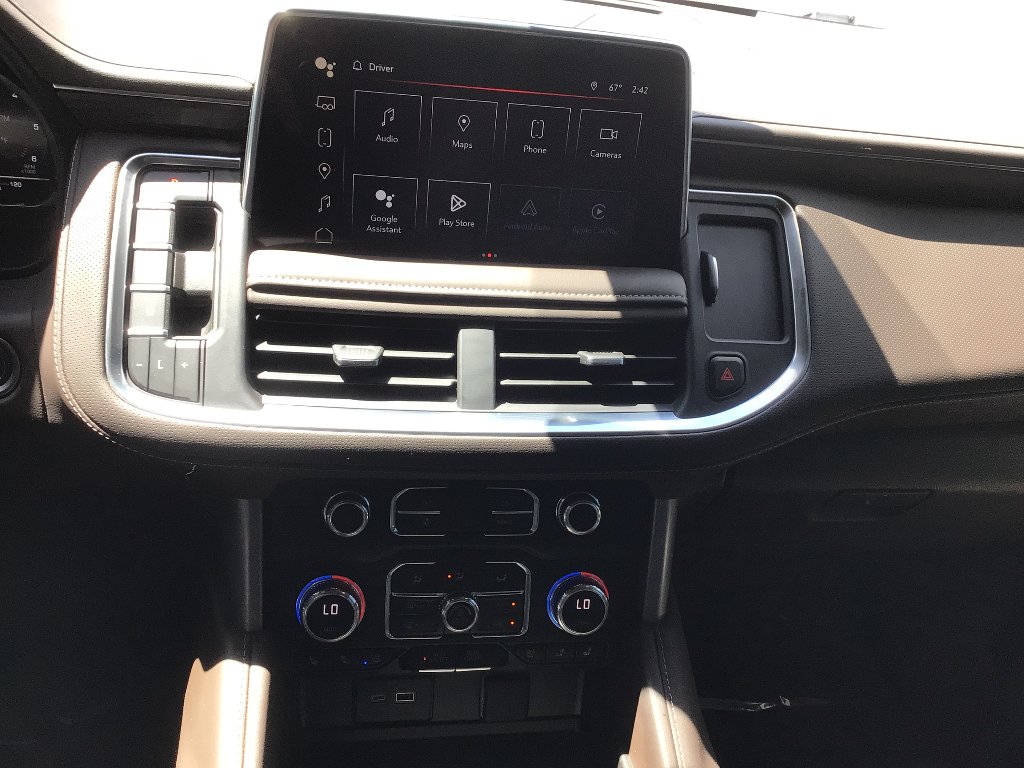 Used 2024 Onyx Black GMC SLT image 17