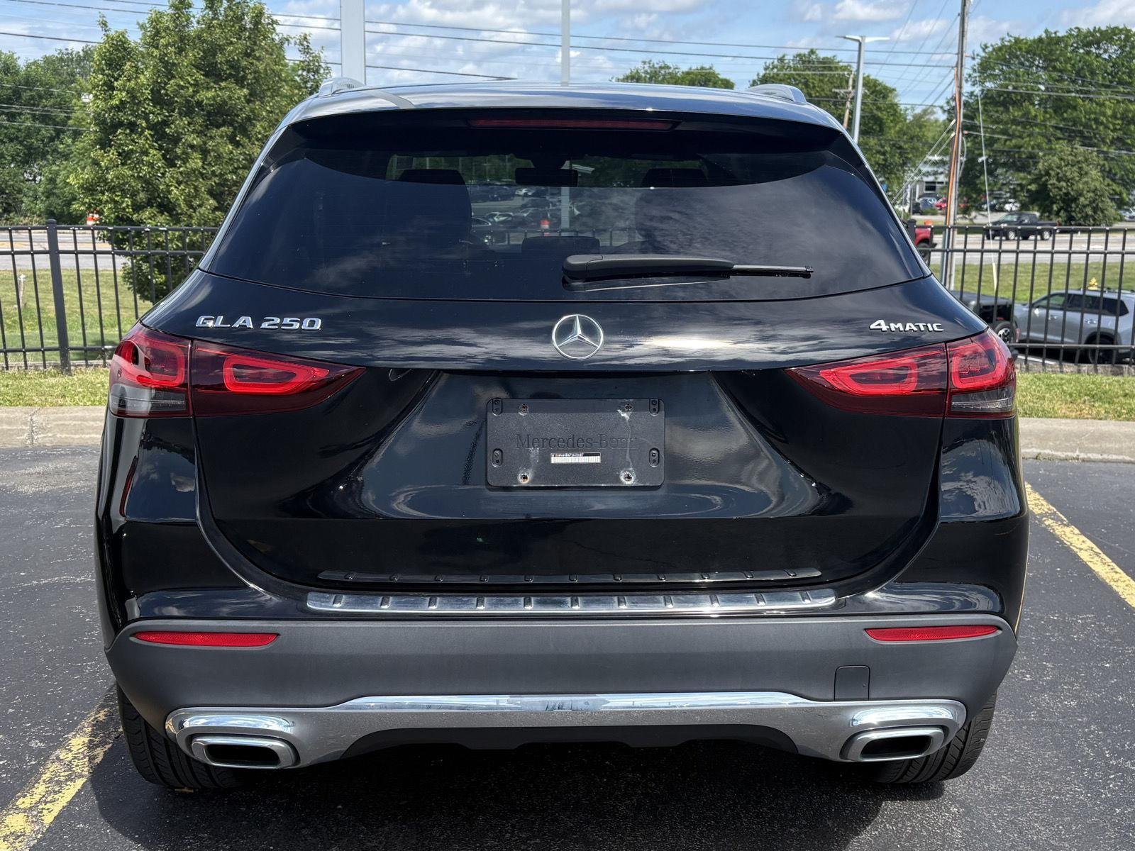 Certified Used 2023 Cosmos Black Metallic Mercedes-Benz GLA 250 image 5