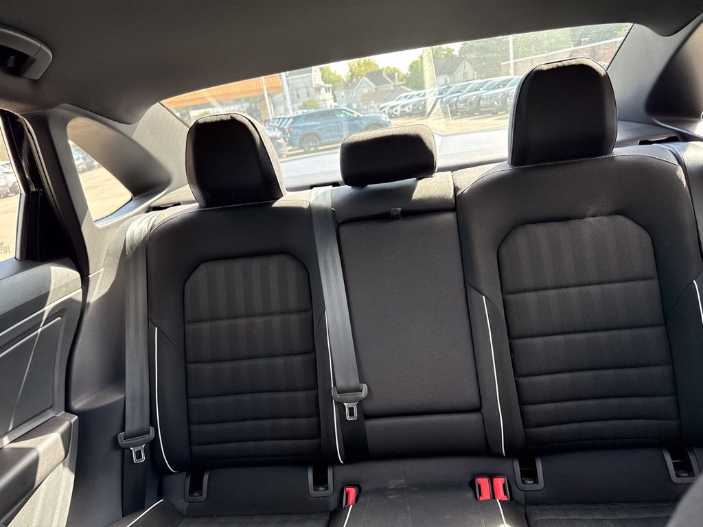 Certified Used 2023  Volkswagen 1.5T Sport image 8