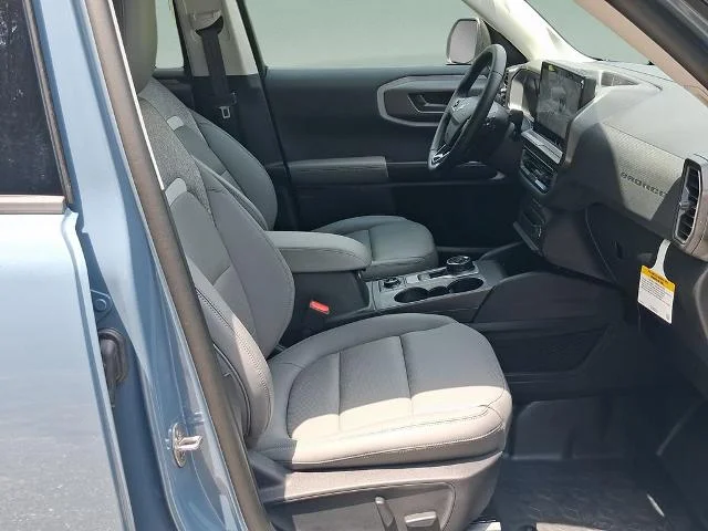 New 2026 Azure Gray Metallic Tri-Coat Ford Badlands® image 23