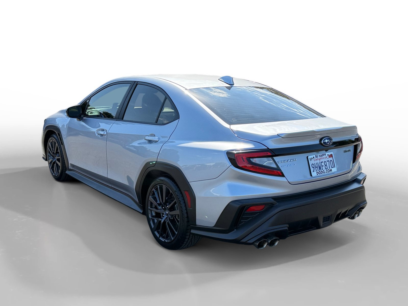 Used 2023 Ice Silver Metallic Subaru Premium image 3