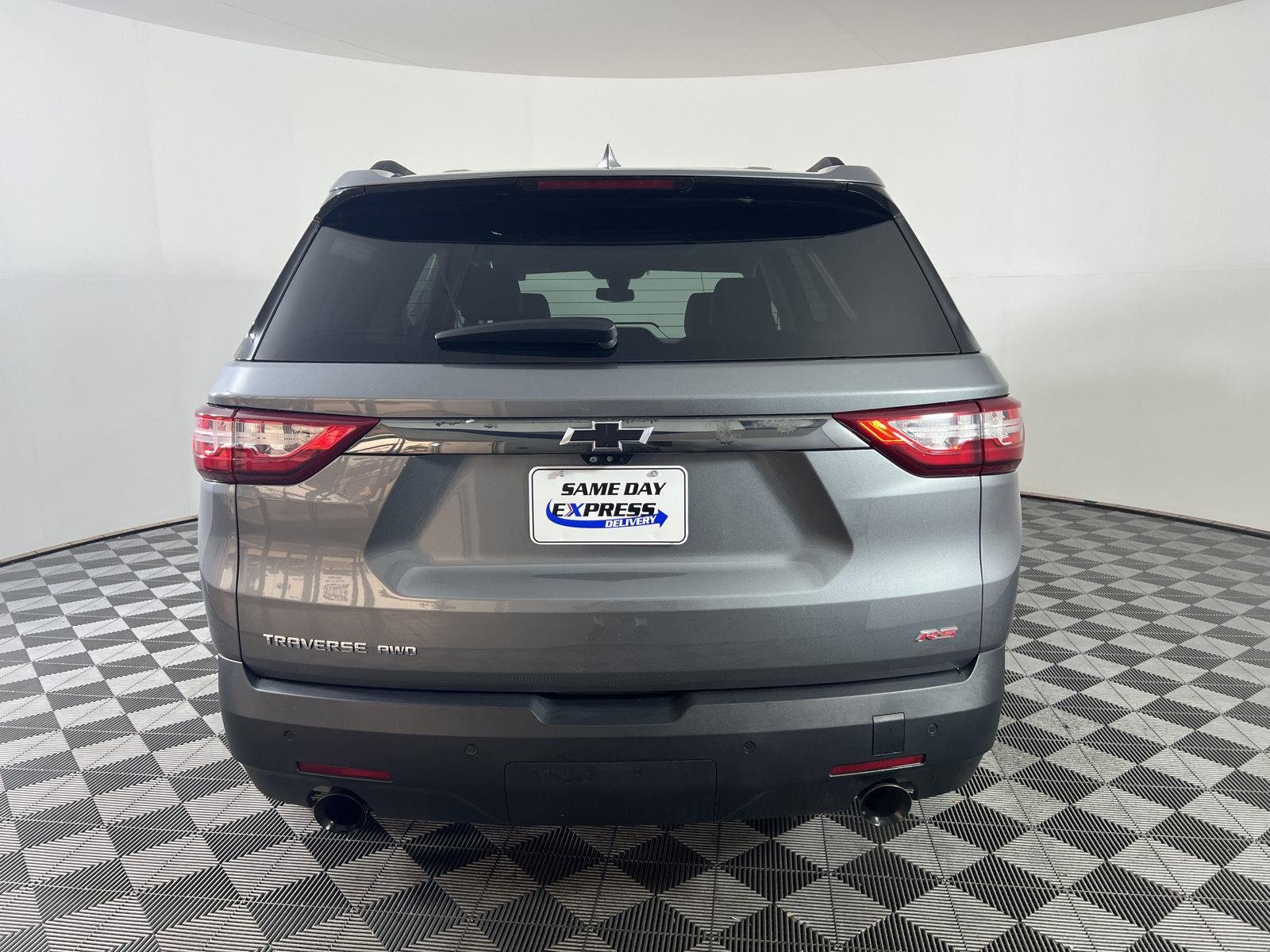 Used 2020 Satin Steel Metallic Chevrolet RS image 28