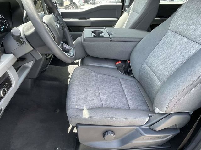 New 2026 Agate Black Metallic Ford XL image 4