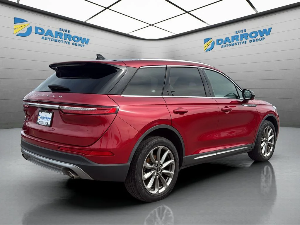 Used 2021 Red Lincoln Standard image 16