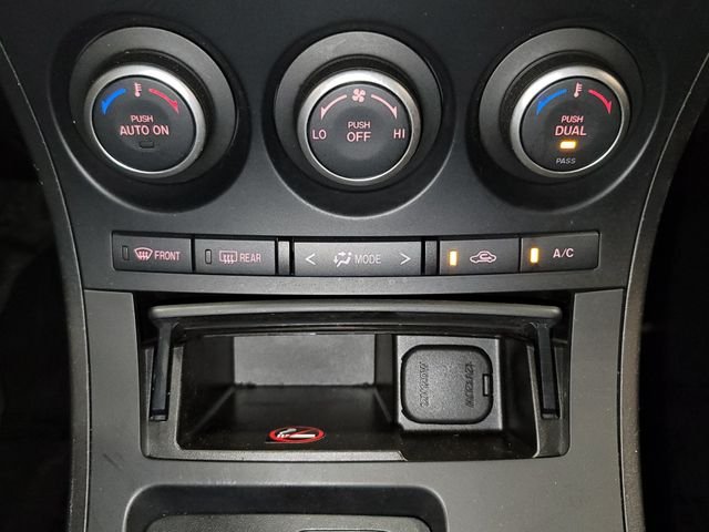 Used 2013 Graphite Mica Mazda i Touring image 28