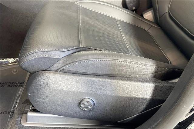 New 2026 Black Mercedes-Benz GLC 300 image 47