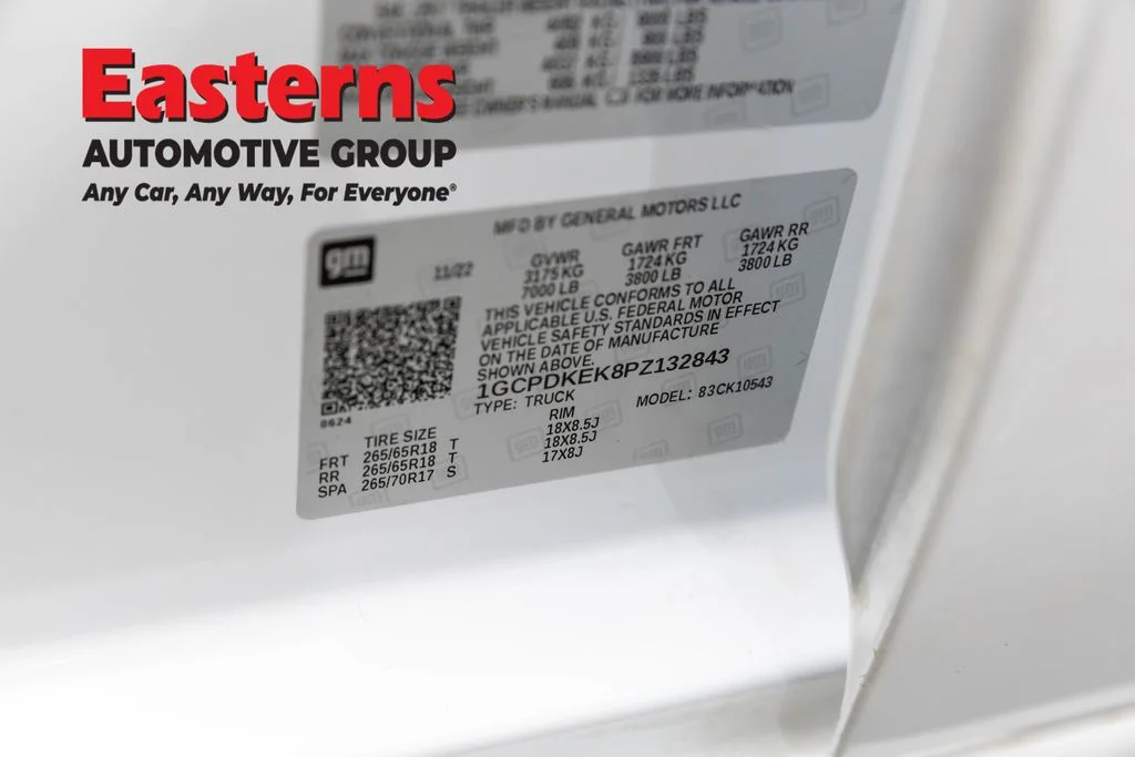 Used 2023 White Chevrolet LT image 36