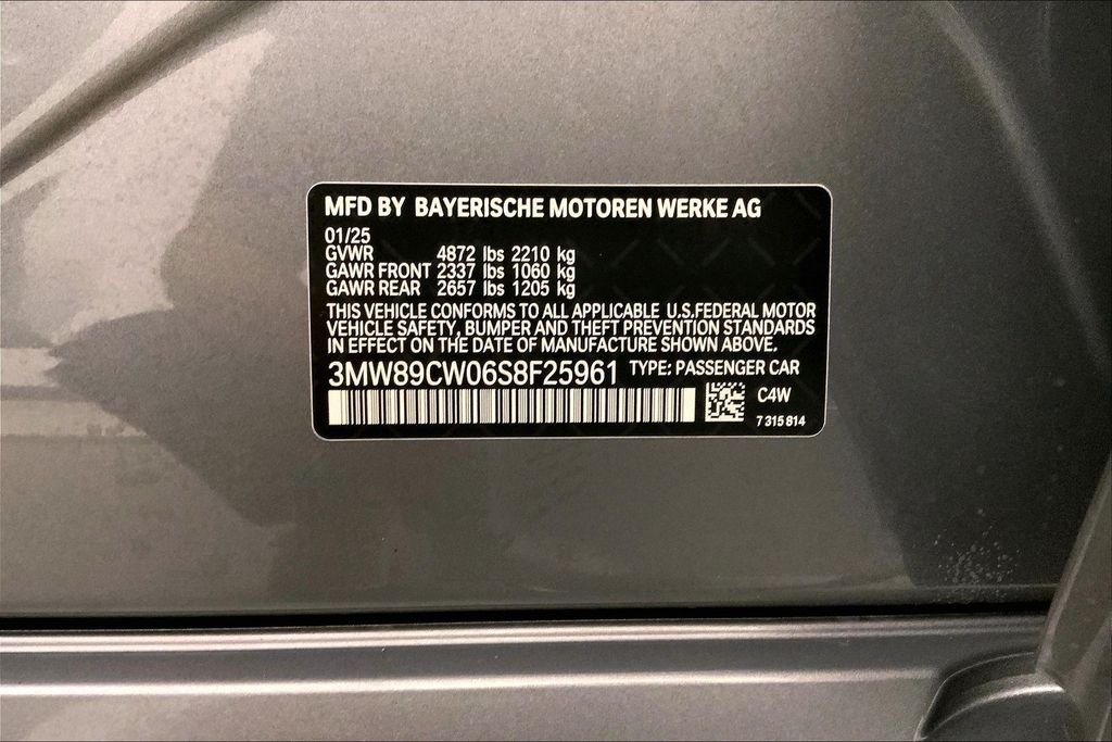 Used 2025 Skyscraper Grey Metallic BMW  image 32