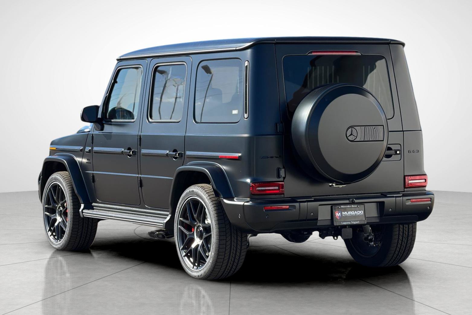 New 2027 MANUFAKTUR Night Black Magno Mercedes-Benz G 63 AMG® image 14