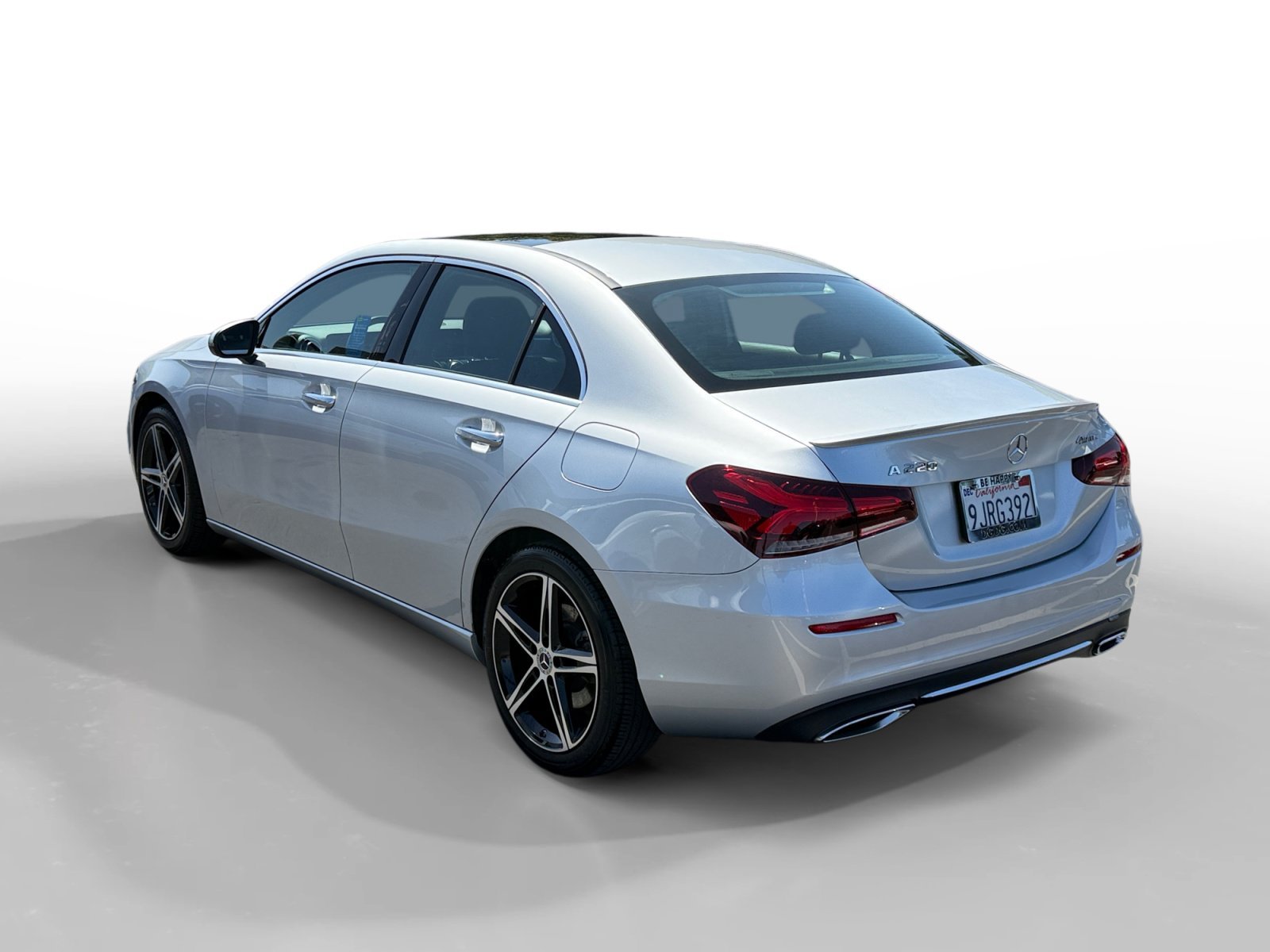 Used 2019  Mercedes-Benz A 220 image 3