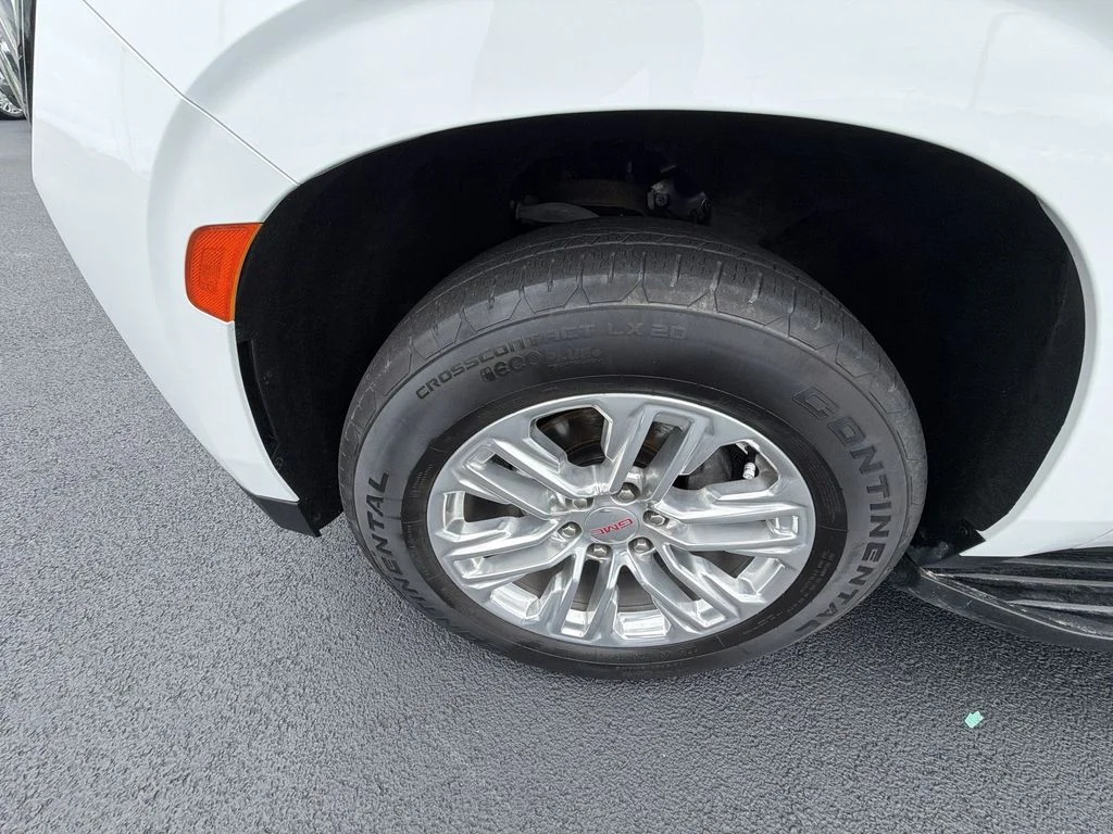 Certified Used 2023 White GMC SLT image 18