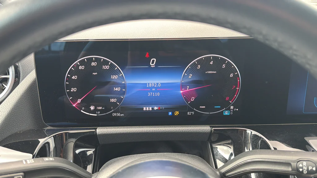 Used 2025 Black Mercedes-Benz GLA 250 image 29