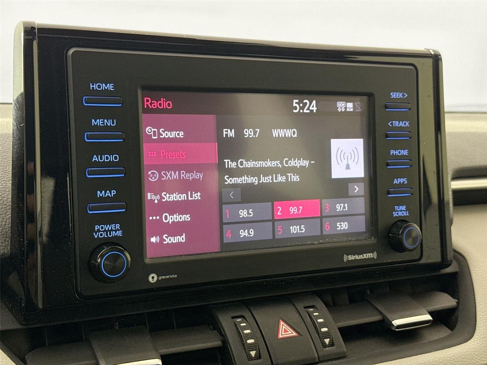 Used 2020 Magnetic Gray Metallic Toyota XLE Premium image 22