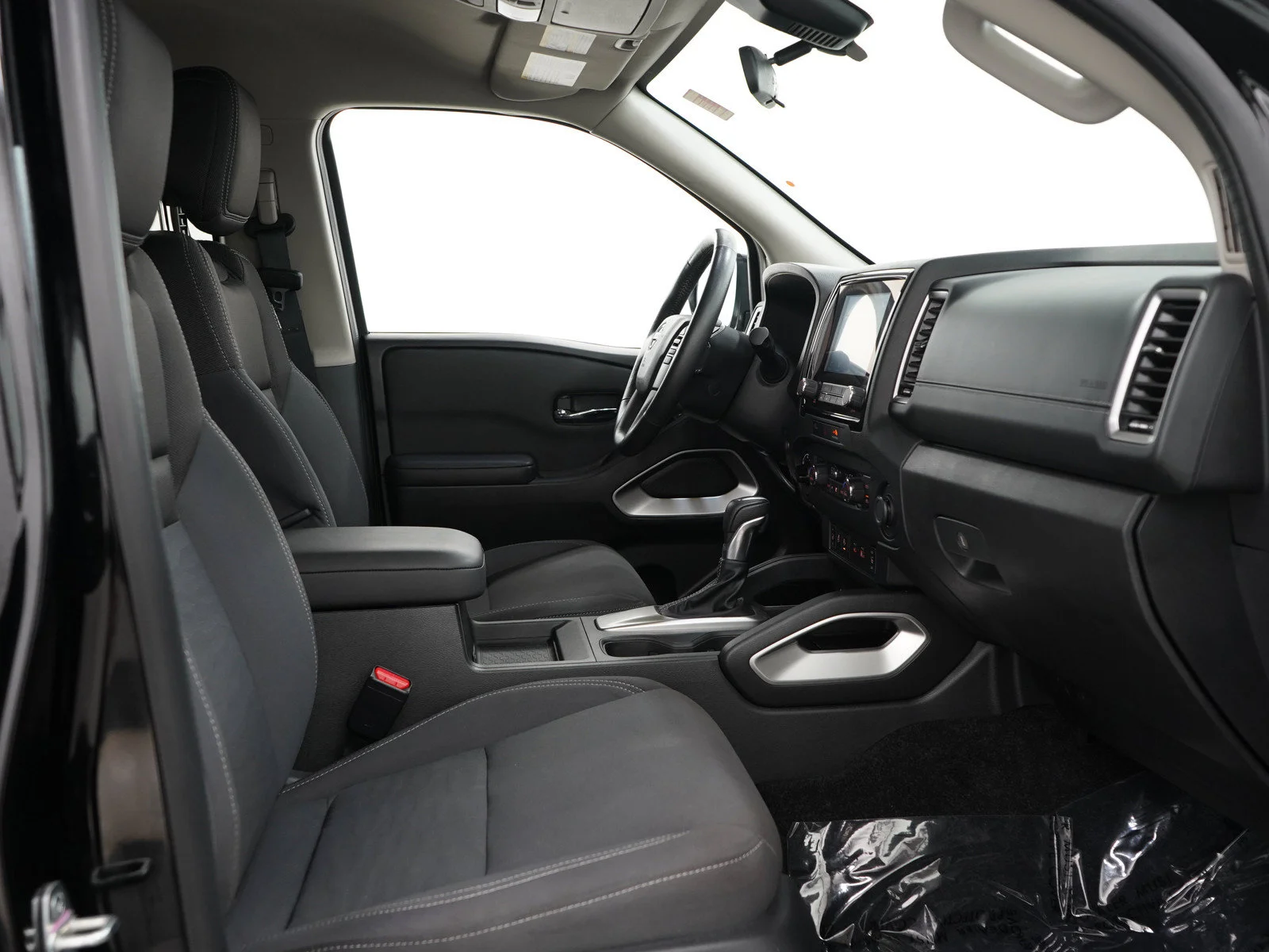 Used 2023 Super Black Nissan SV image 13