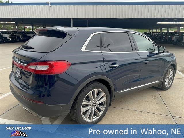 Used 2018 Blue Diamond Lincoln Reserve image 5