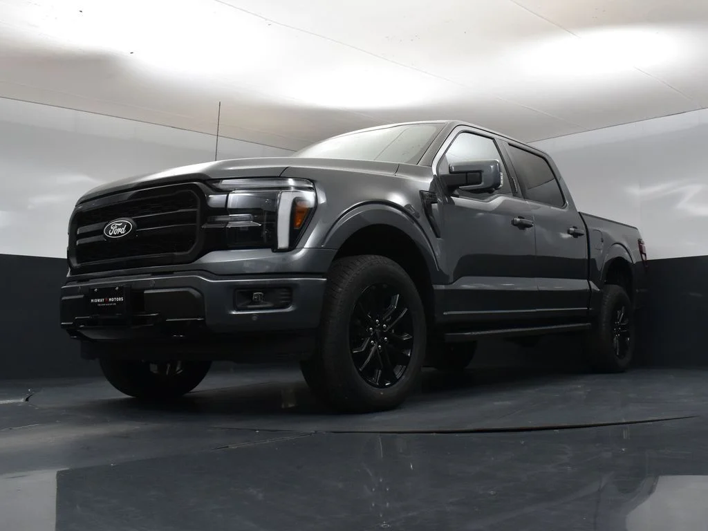 New 2026 Gray Ford Lariat image 39