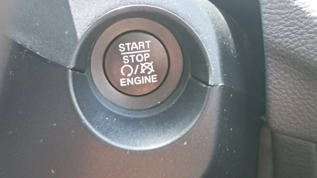 Used 2021 White Jeep Latitude image 31