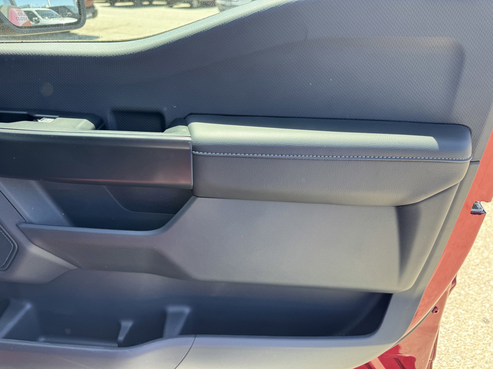 2025 Ford F-150 STX - Photo 9