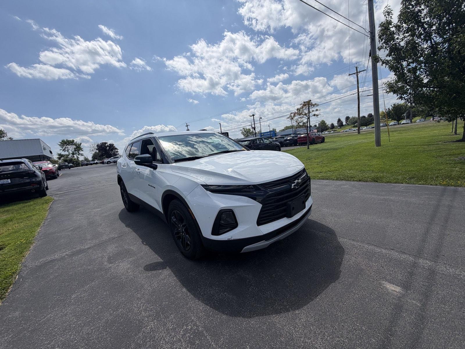 Used 2021 Summit White Chevrolet LT image 6