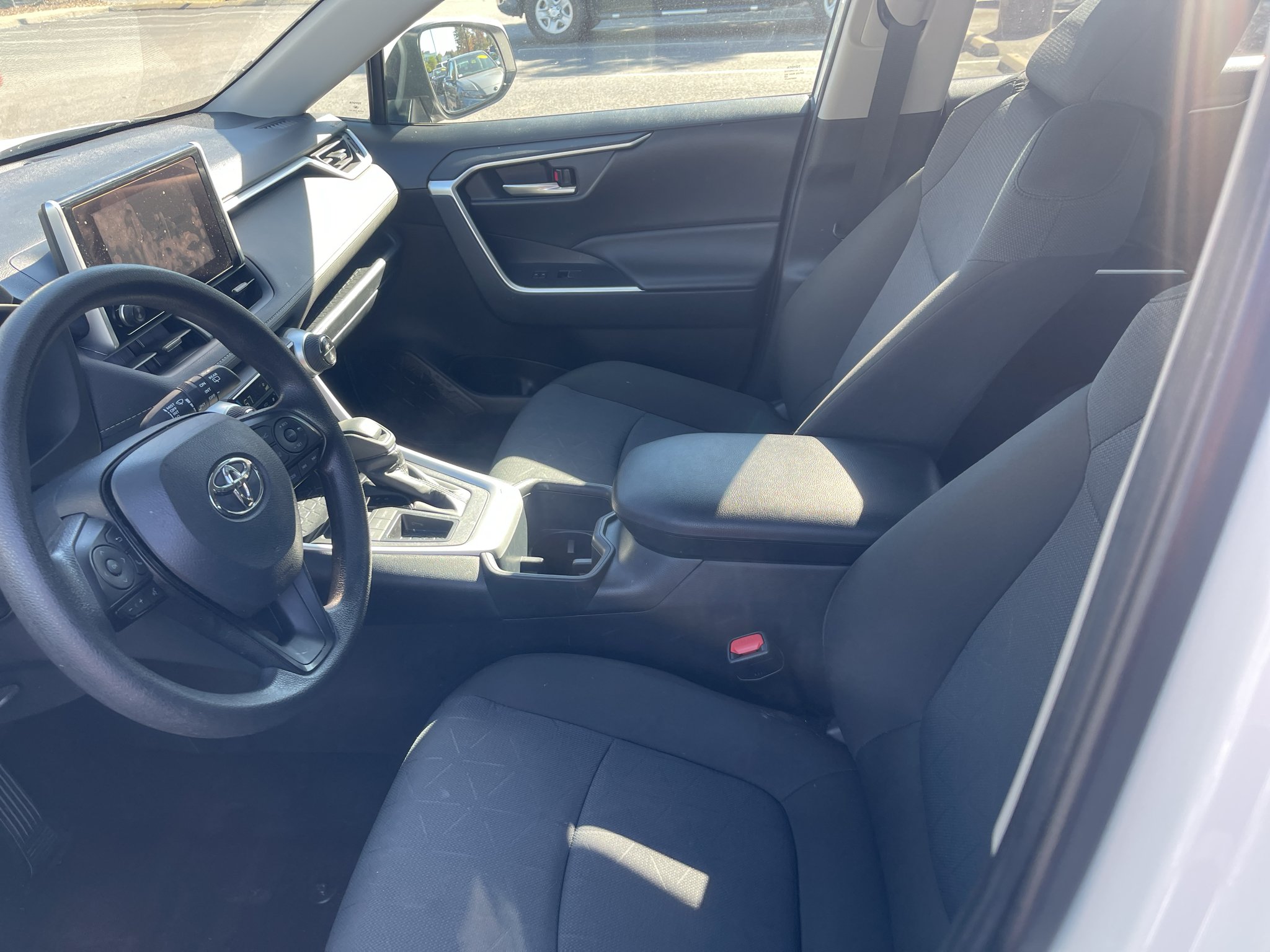 Used 2025 ICE CAP Toyota XLE image 5
