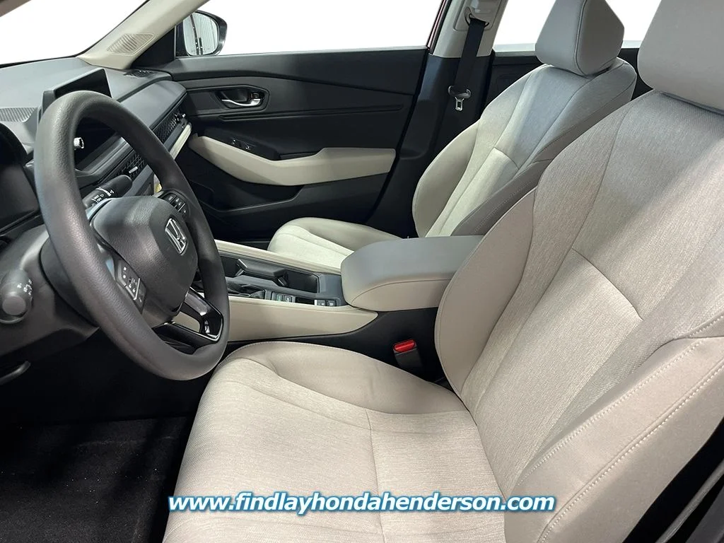New 2026 Meteorite Gray Metallic Honda SE image 15
