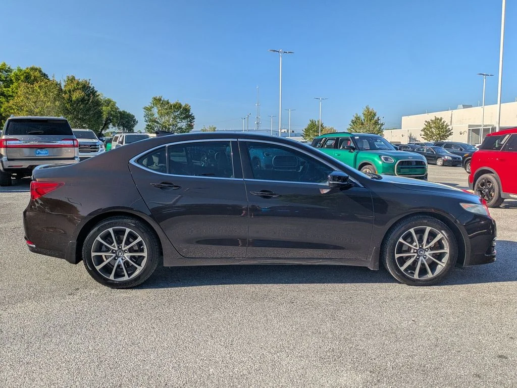Used 2015 Black Acura V6 Tech image 6