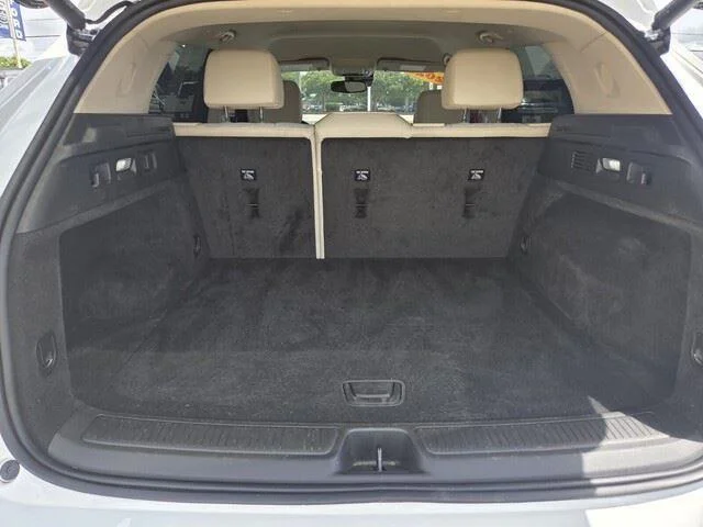 Used 2023 Summit White Buick Preferred image 28