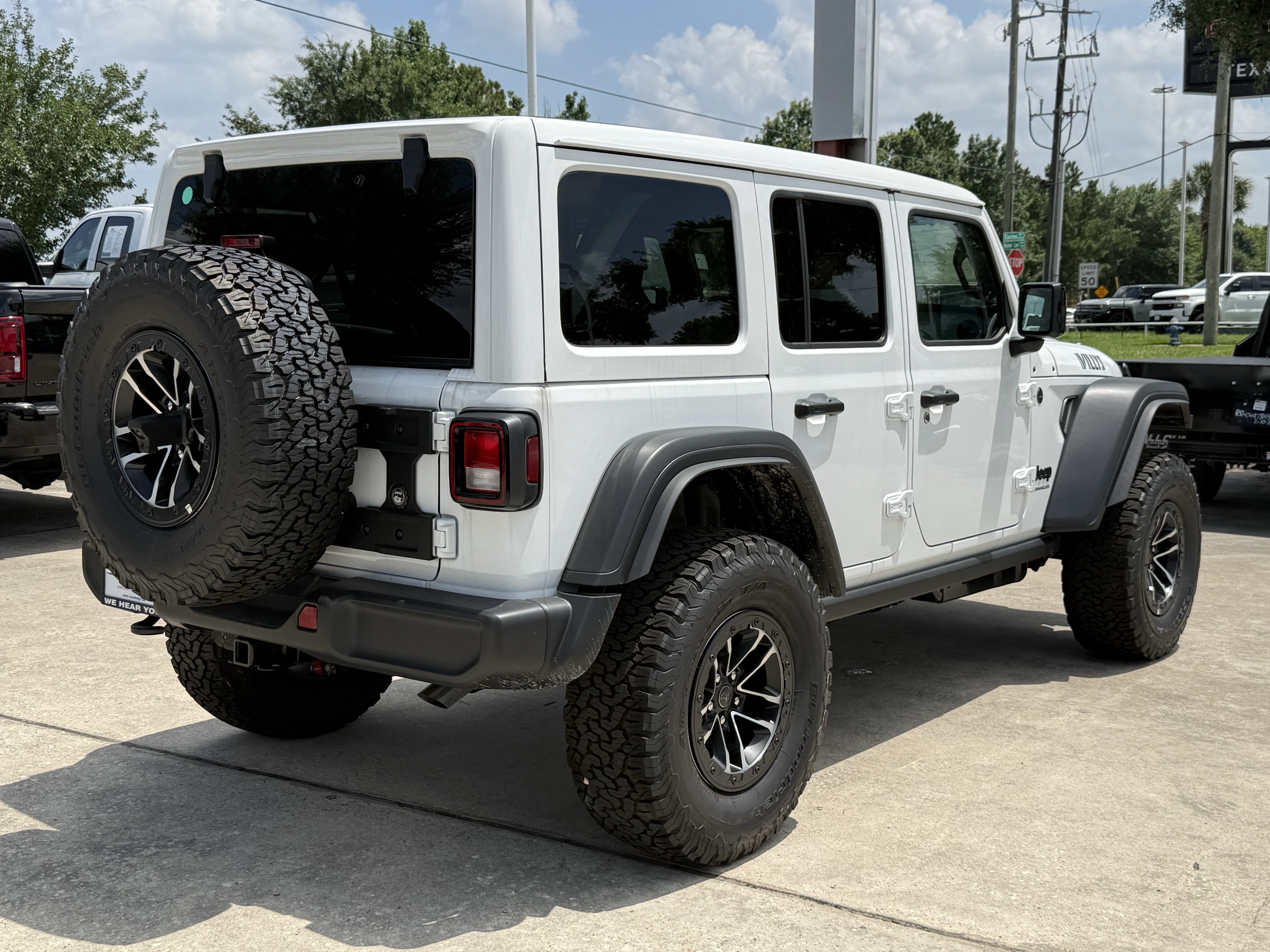 New 2026 Bright White Clearcoat Jeep Willys image 4