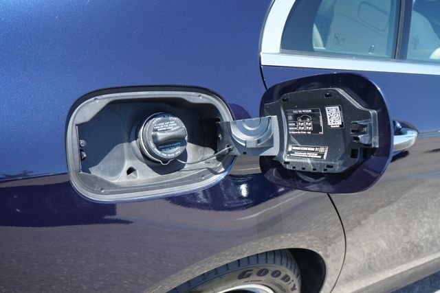 Used 2019 Blue Mercedes-Benz E 300 image 12