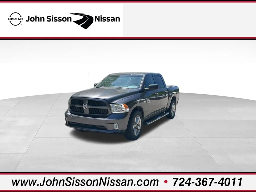 2019 RAM 1500 Classic Express 4x4 Crew Cab 5'7's photo