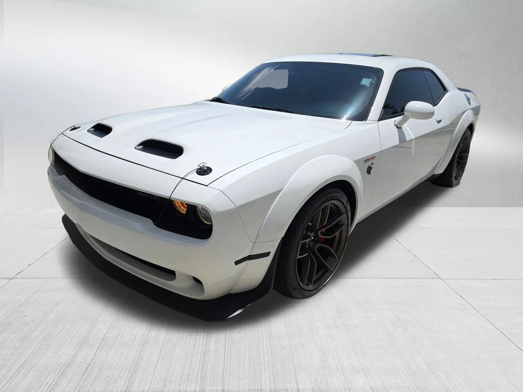 2022 Dodge Challenger SRT Hellcat Redeye WD Jailbreak Auto's photo