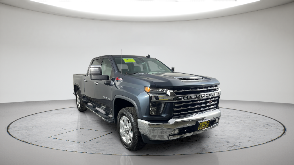 Used 2020 Shadow Gray Metallic Chevrolet LTZ image 5