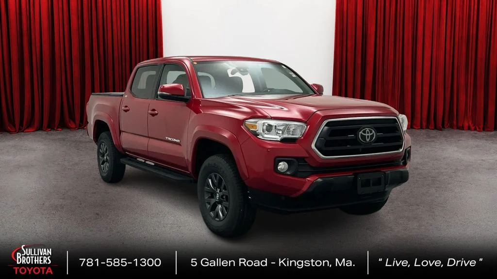 Used 2023 Red Toyota SR5 image 3