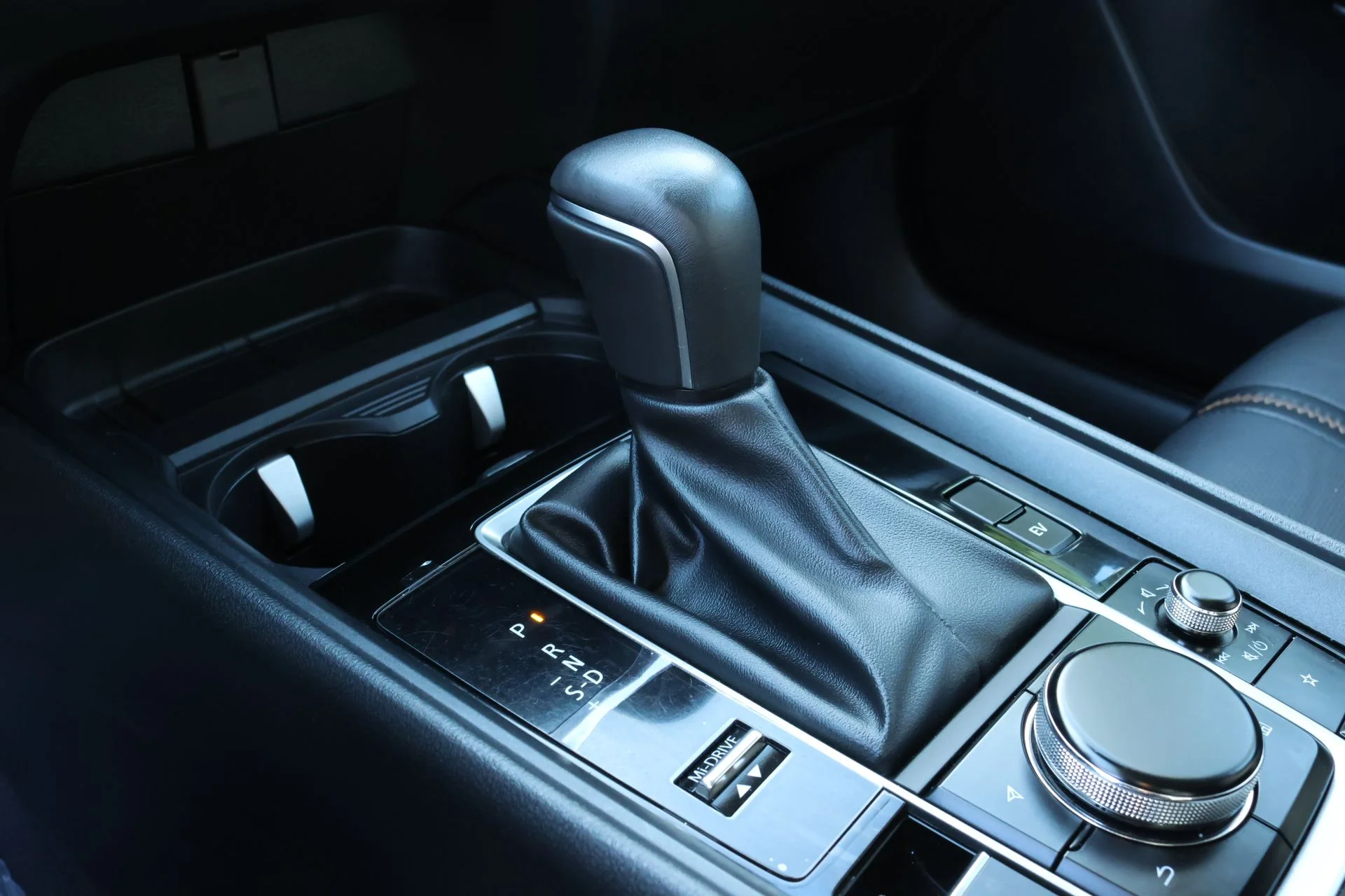 Used 2025 Gray Mazda Premium image 14