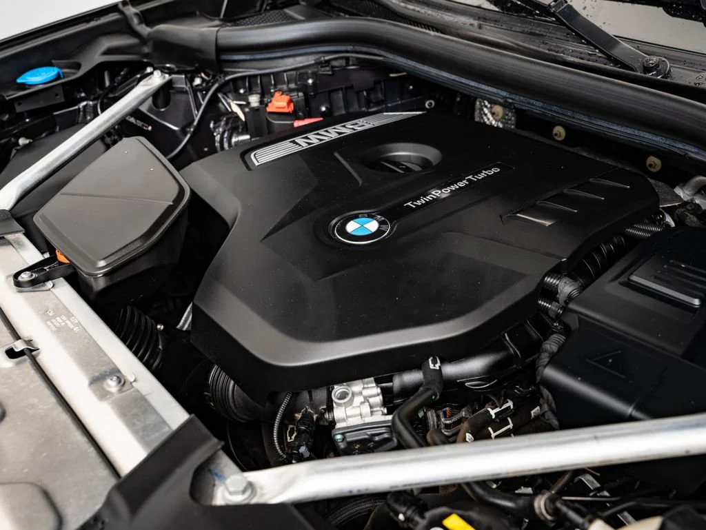 Used 2019 Dark Graphite Metallic BMW xDrive30i image 48