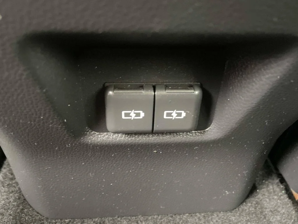 Used 2024 Gray Toyota XLE Premium image 17