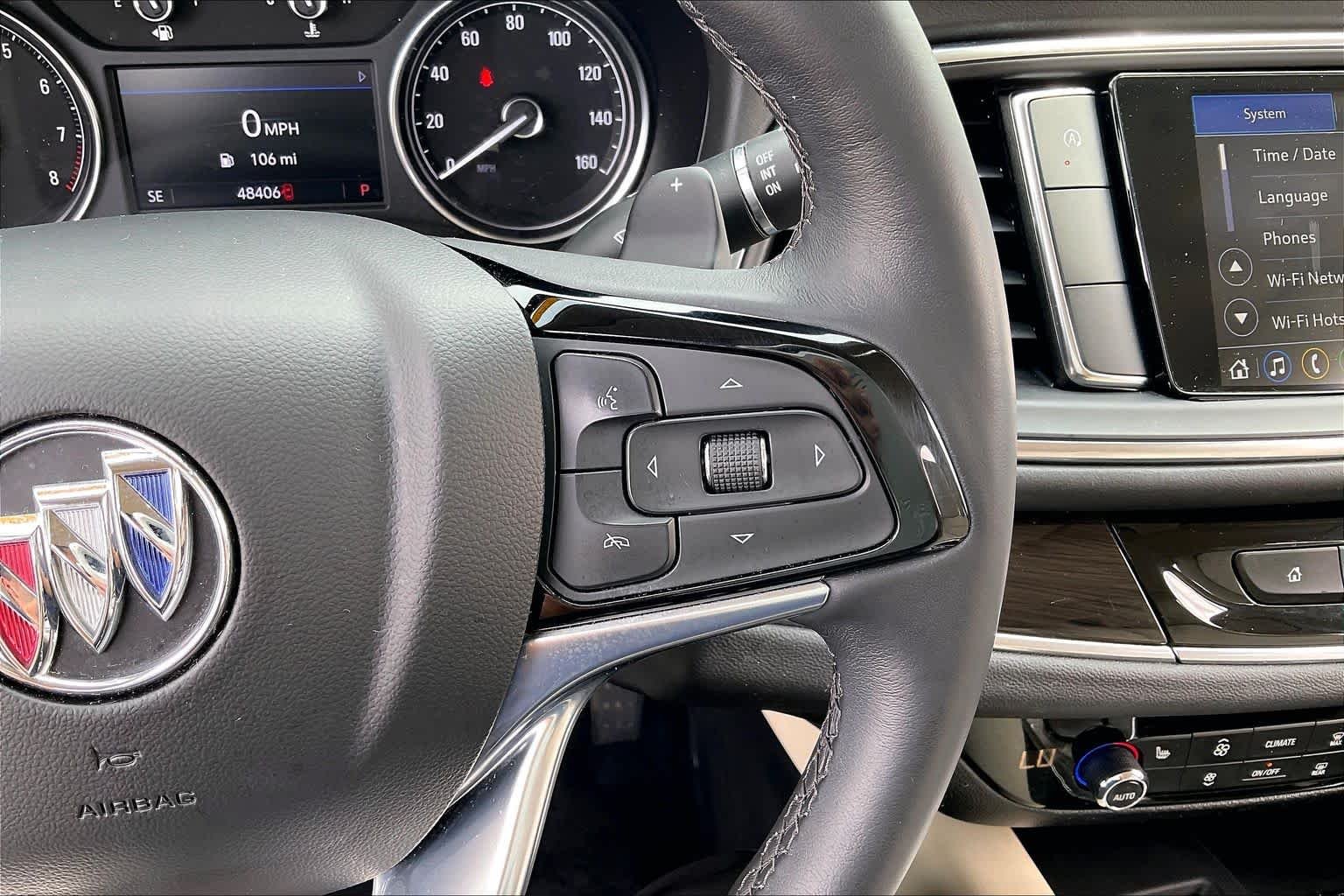 Used 2024 White Frost Tricoat Buick Essence image 45