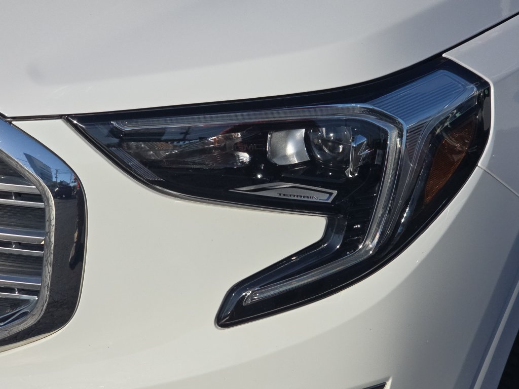 Certified Used 2019 SUMMIT WHITE GMC Denali image 34