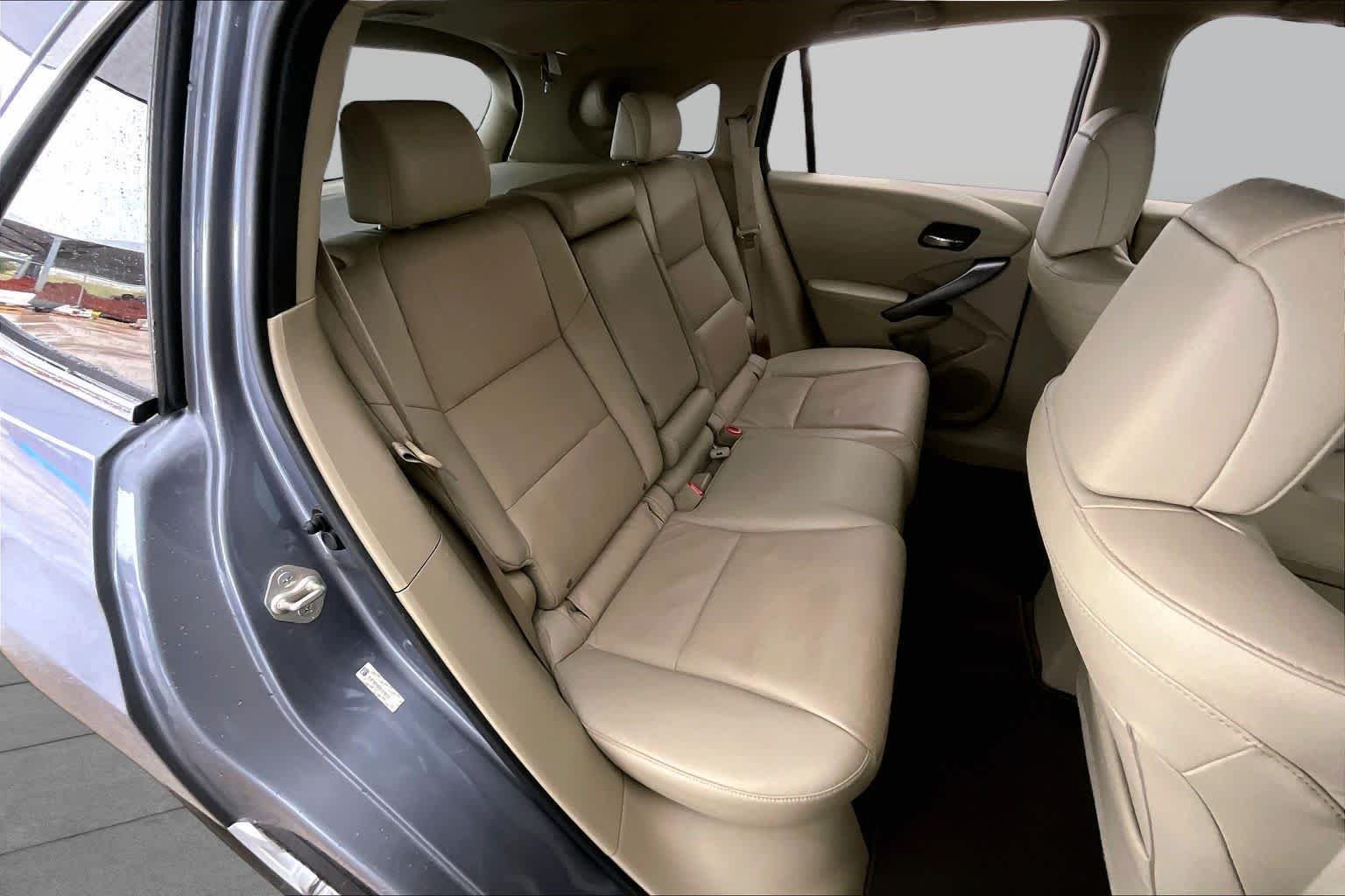 Used 2013 Forged Silver Metallic Acura Tech Pkg image 18