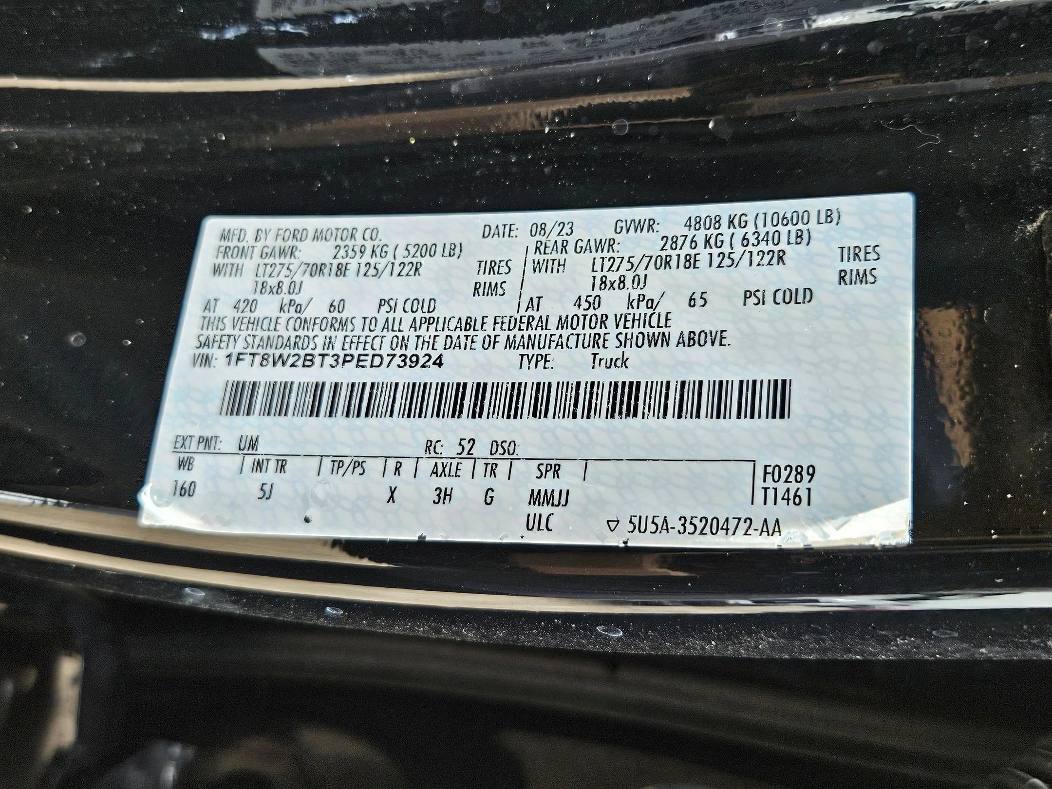 Used 2023 Black Metallic Ford Lariat image 32