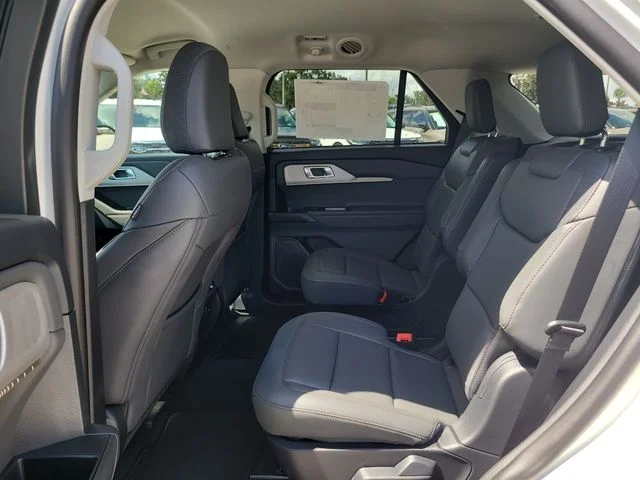 New 2026 White Metallic Ford Active image 14
