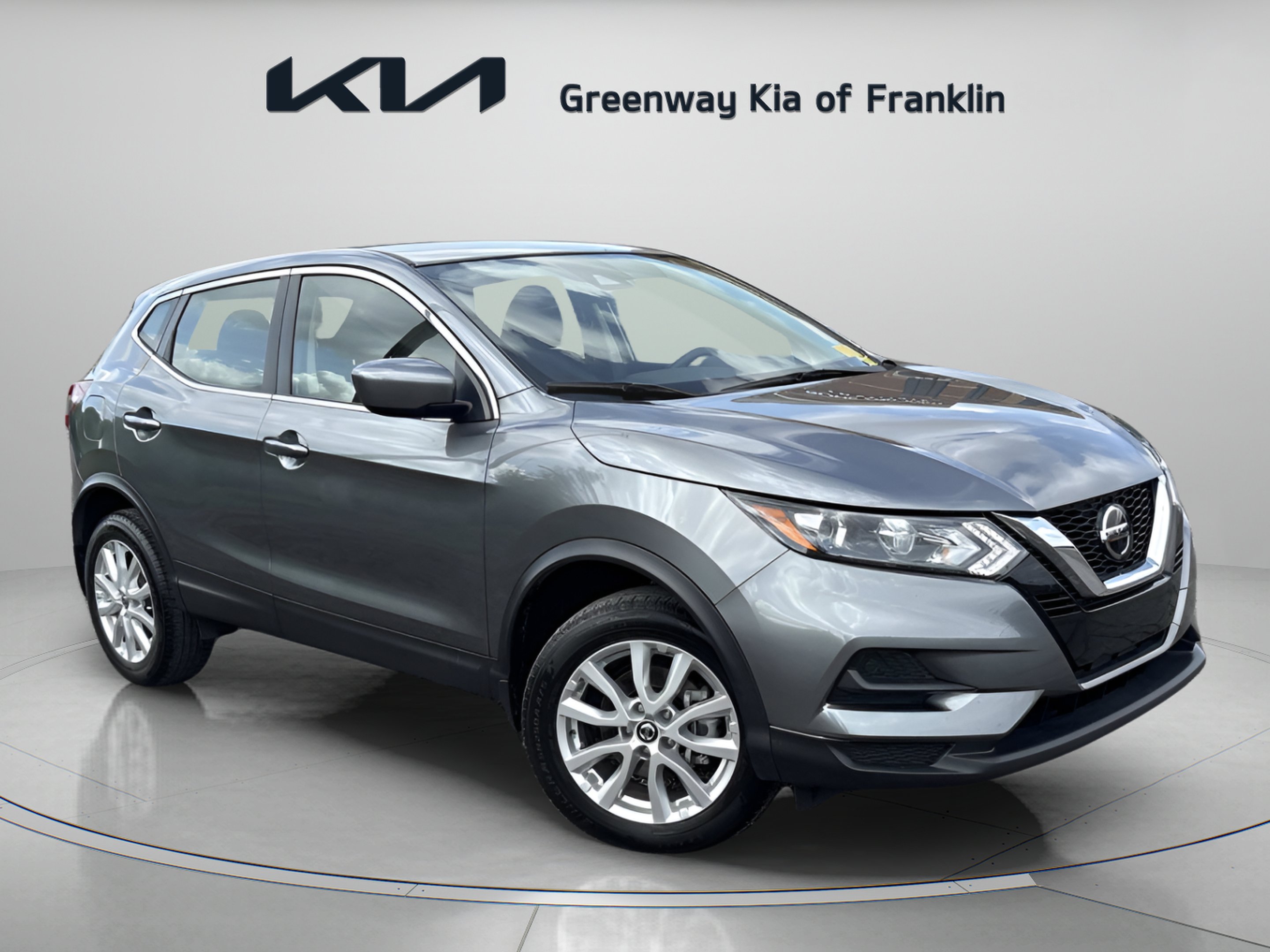 Used 2022 Gun Metallic Nissan S image 1