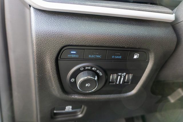 Used 2023 White Jeep 4xe image 22