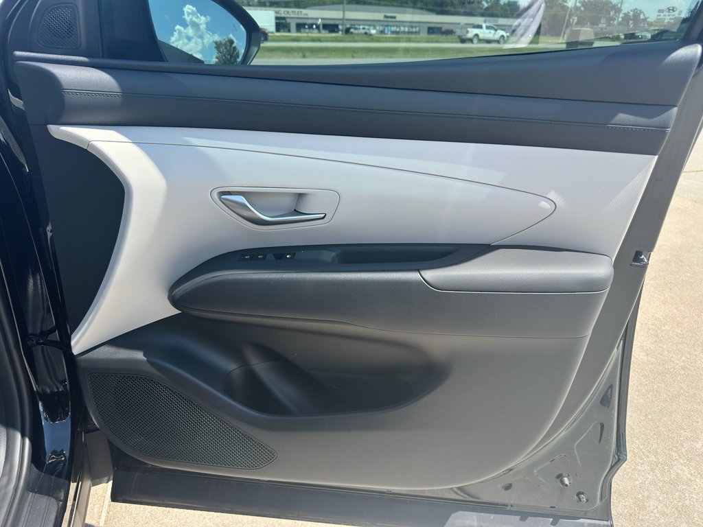 New 2026 Phantom Black Hyundai SEL image 28