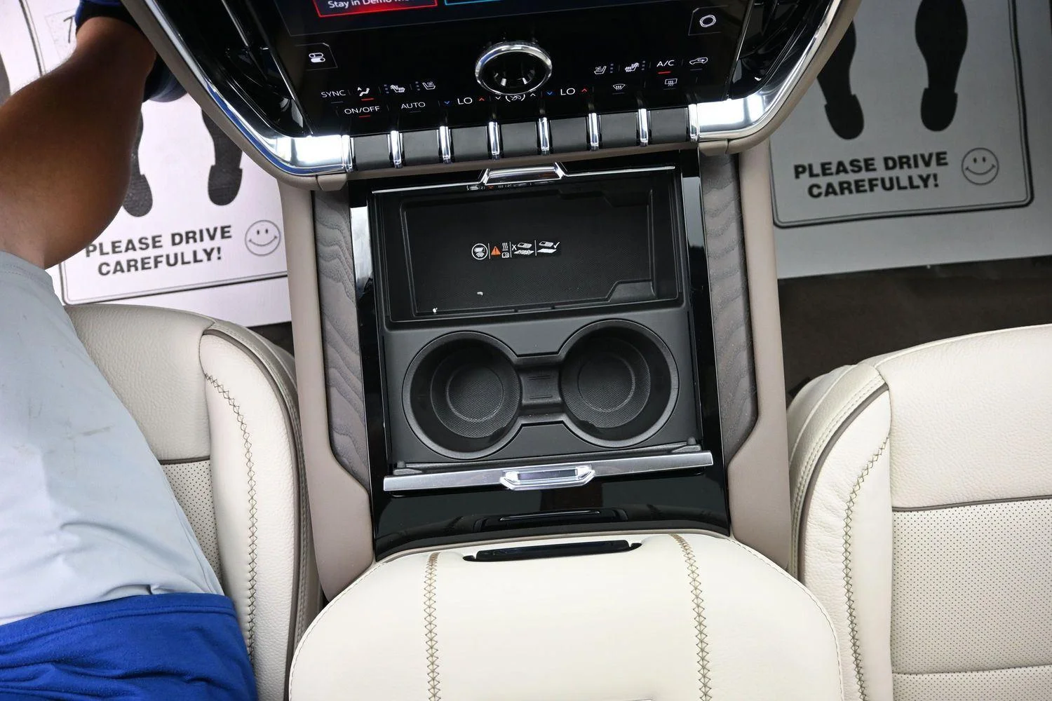 New 2026 Glacier White Tricoat GMC Denali image 40