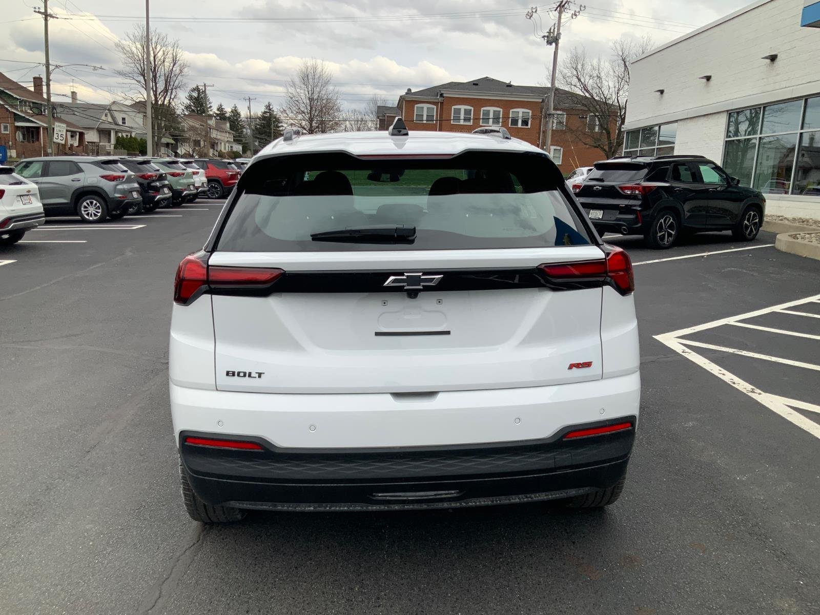 2027 Chevrolet Bolt RS - Photo 6