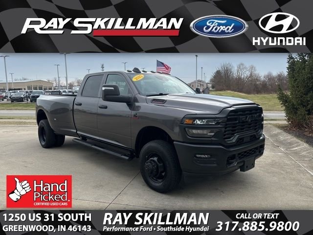 2025 RAM 3500 Tradesman 4X4 Crew Cab LWB's photo
