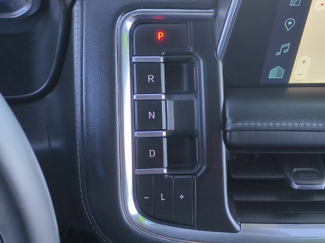 Used 2024 Dark Ash Metallic Chevrolet Z71 image 20
