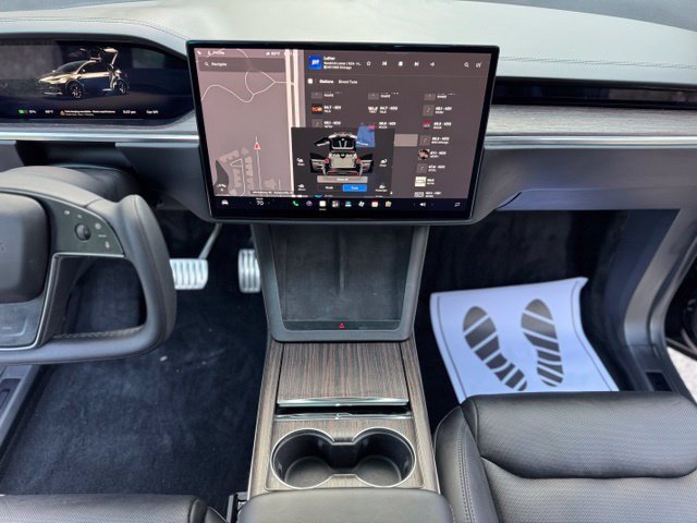 Used 2022 Solid Black Tesla Base image 26